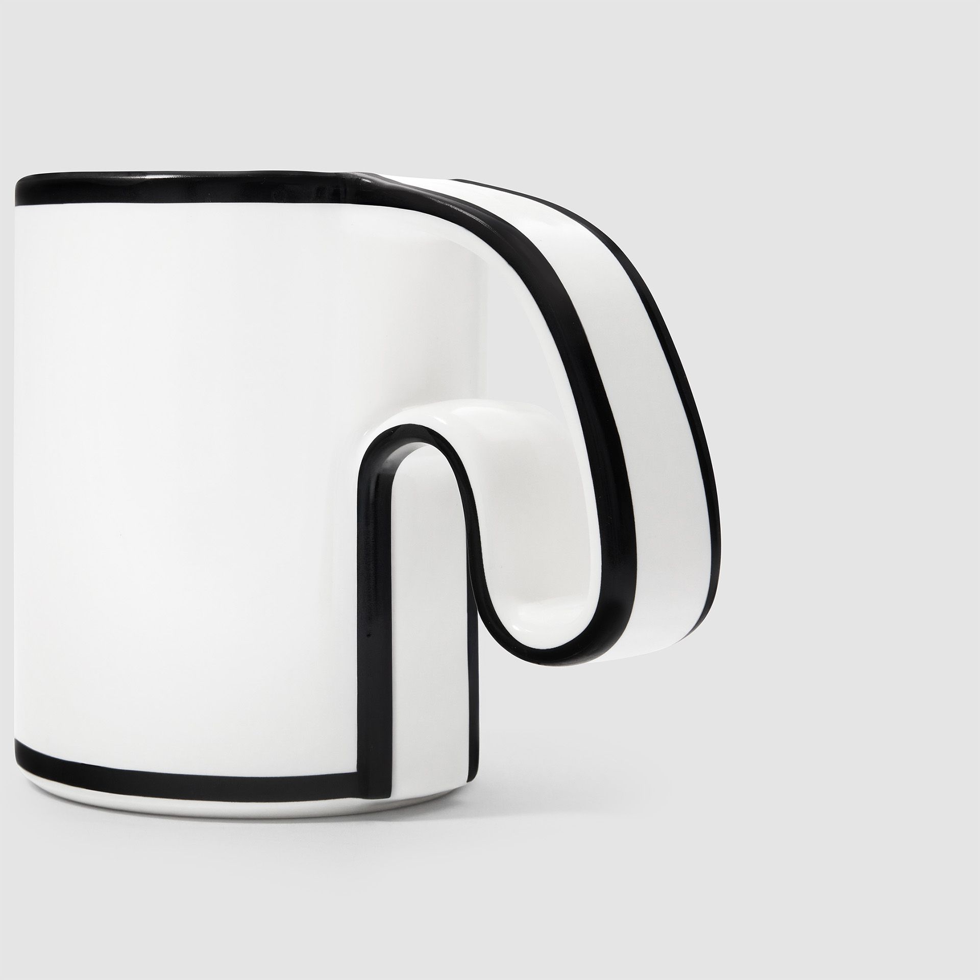 Line Mug Black L | Nuflaat KR